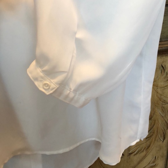 Elle Tunic Blouse - Picture 4 of 7